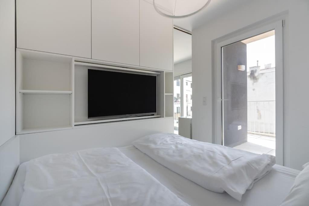 Neu Und Hell In Zentraler Ruhelage Mit Parkplatz Apartment Vienna Luaran gambar